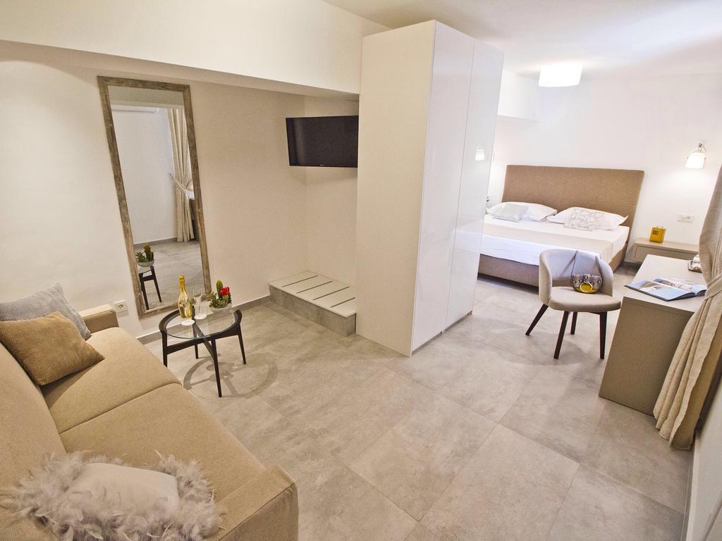 Luxury Rooms Pino Split Exteriör bild