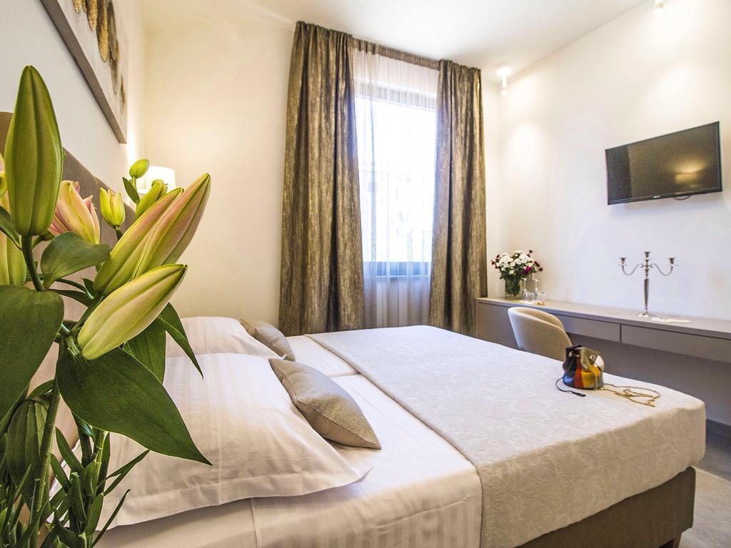 Luxury Rooms Pino Split Exteriör bild