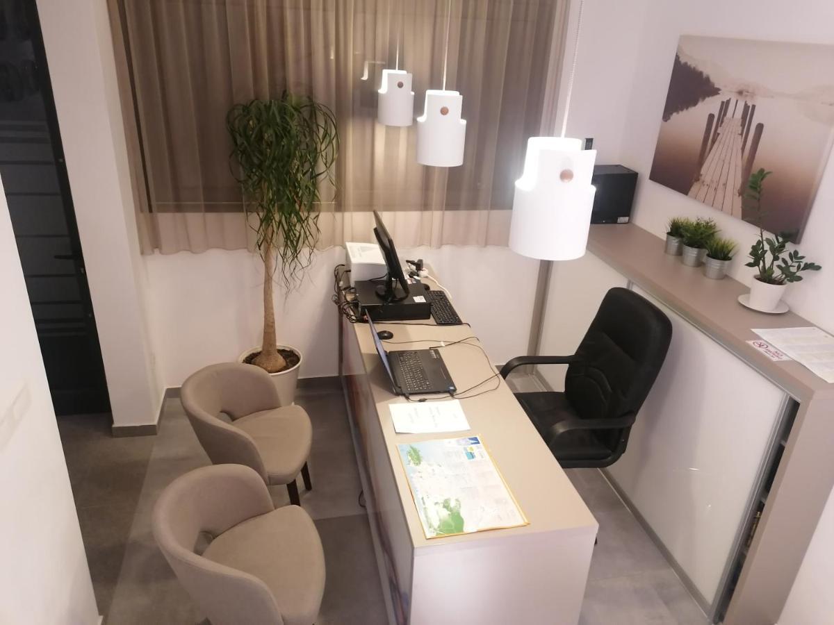 Luxury Rooms Pino Split Exteriör bild